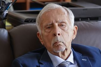 Nezaměstnaní mohou přijít o podporu i za pouhý podpis pracovní dohody, varuje ombudsman - Novinky